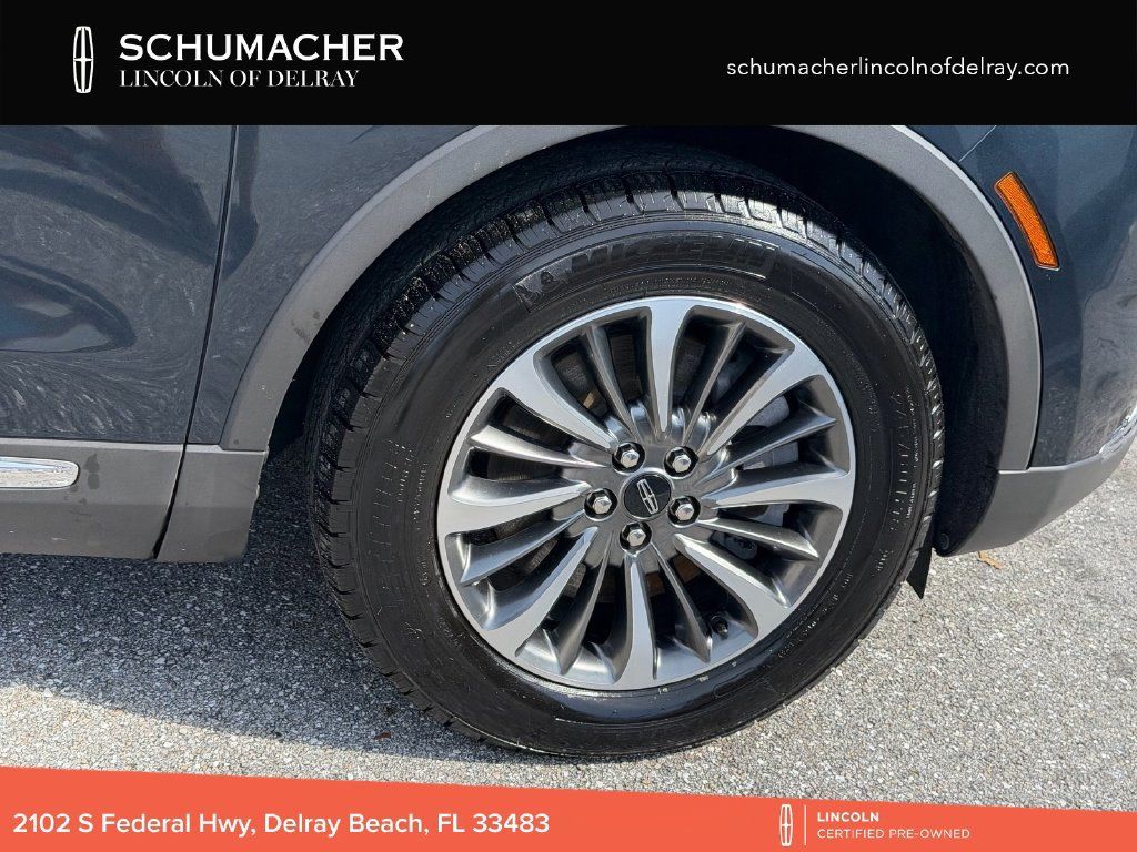 Used 2022 Lincoln Nautilus FWD w/ Premium Package image 8