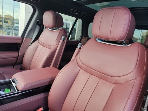 New 2026 Land Rover Range Rover SE image 26