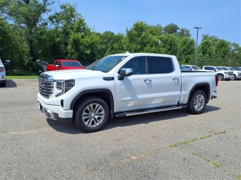 Used 2022 GMC Sierra 1500 Denali image 8