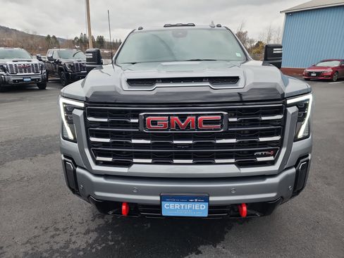 Certified 2024 GMC Sierra 2500 AT4 w/ AT4 Preferred Package image 3
