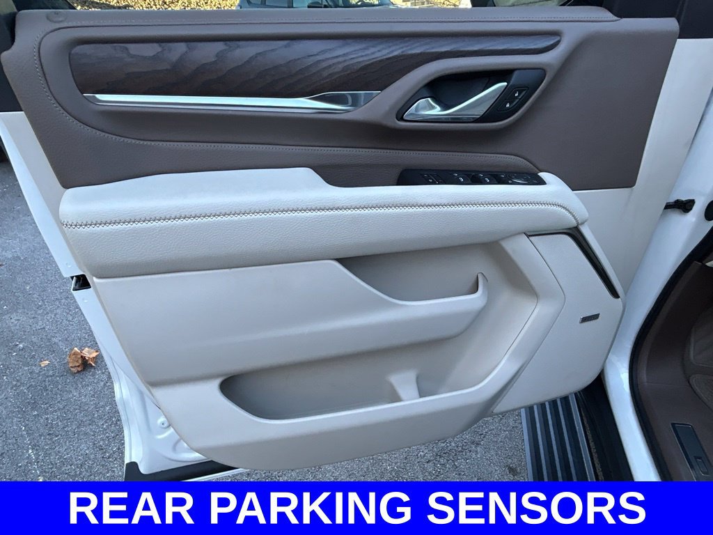 Used 2024 GMC Yukon XL Denali w/ Denali Reserve Package AWD/4WD image 13