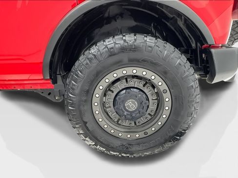 Used 2023 Ford Bronco 4-Door AWD/4WD image 11