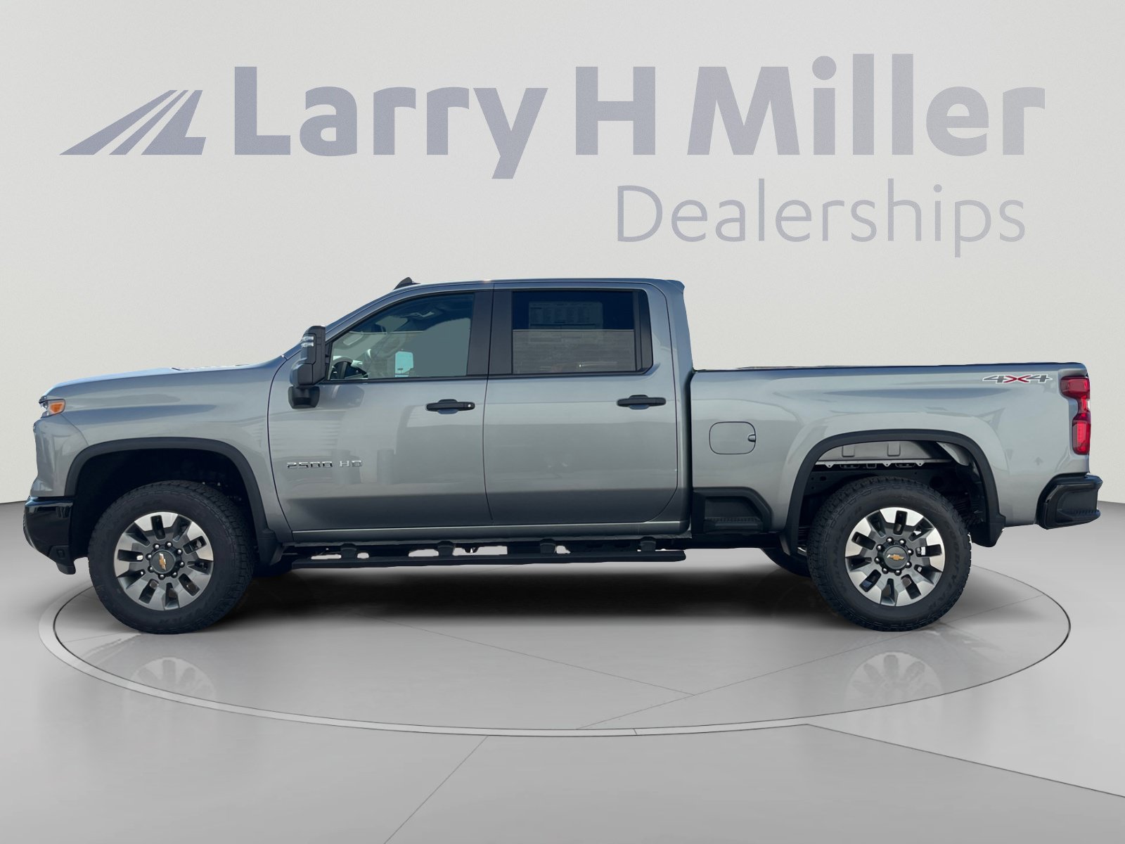 New 2026 Chevrolet Silverado 2500 Custom w/ Custom Value Package AWD/4WD image 2