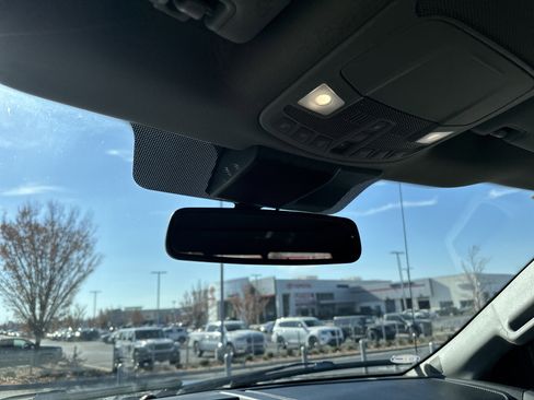 Used 2019 Ford F150 Lariat w/ Equipment Group 502A Luxury image 27