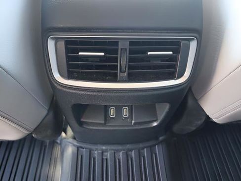 Used 2020 Honda CR-V Touring image 24