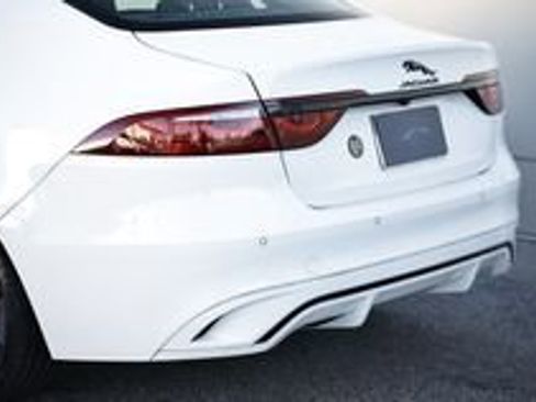 New 2024 Jaguar XF R-Dynamic SE image 18