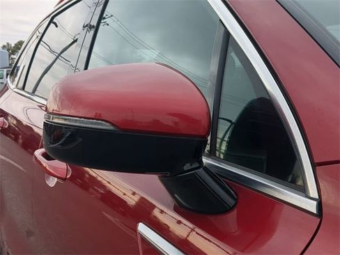 Used 2022 Kia Sorento LX image 11