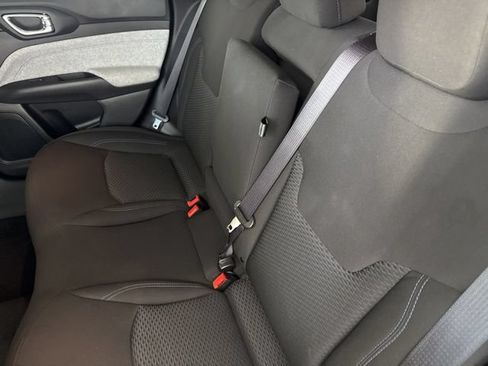 Used 2025 Jeep Compass Sport AWD/4WD image 24