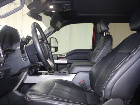 Used 2022 Ford F250 Lariat w/ Lariat Ultimate Package AWD/4WD image 23