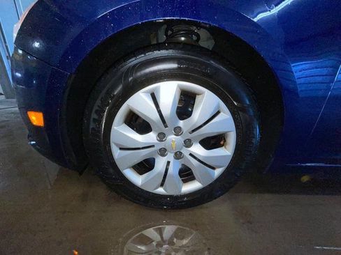 Used 2012 Chevrolet Cruze LS w/ Connectivity Package image 11