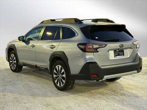Used 2024 Subaru Outback Limited image 5