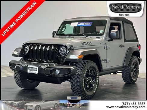 Used 2022 Jeep Wrangler Willys image 4