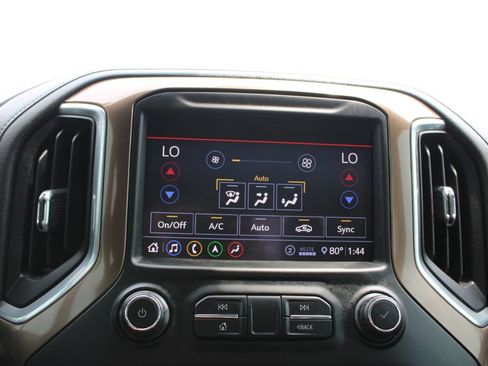 Used 2020 Chevrolet Silverado 2500 High Country w/ Z71 Off-Road Package AWD/4WD image 61