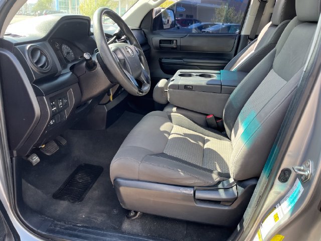 Used 2015 Toyota Tundra SR w/ Tow Package RWD image 2