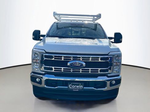 New 2026 Ford F350 XL w/ XL Chrome Package image 4