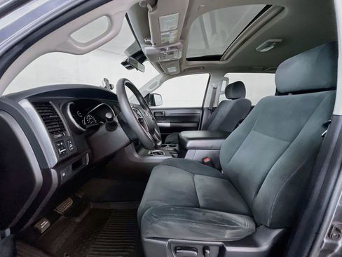 Used 2022 Toyota Sequoia TRD Sport AWD/4WD image 22