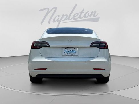 Used 2020 Tesla Model 3 Standard Range Plus RWD image 7