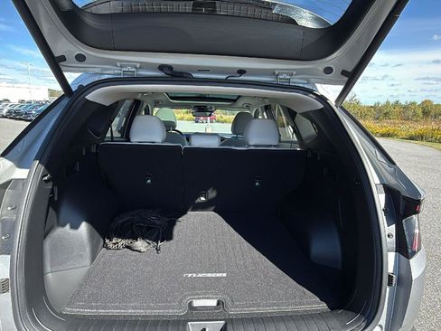 Used 2024 Hyundai Tucson Limited image 23