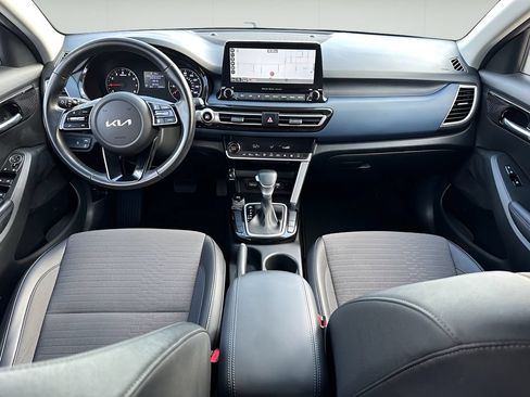 Used 2022 Kia Seltos S FWD image 13