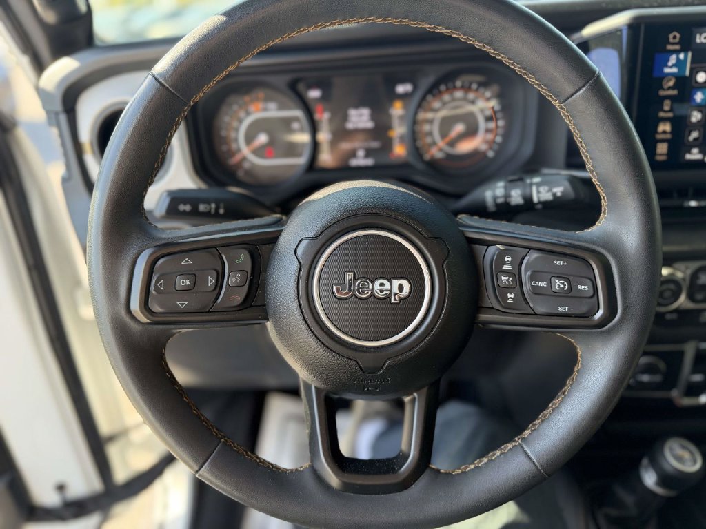 Used 2024 Jeep Wrangler Unlimited Sport AWD/4WD image 26