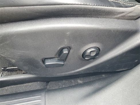 Used 2014 Dodge Dart Limited image 19