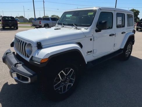 New 2025 Jeep Wrangler Unlimited Sahara AWD/4WD image 4