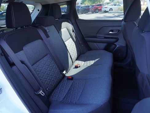 Used 2026 Nissan Kicks SV FWD image 9