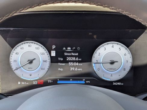 Used 2025 Hyundai Elantra SEL FWD image 18