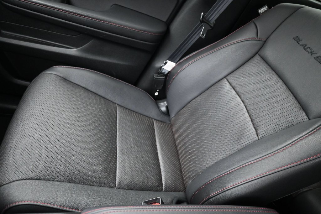 Used 2025 Honda Passport Black Edition image 46