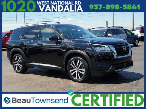 Used 2024 Nissan Pathfinder Platinum w/ Cargo Package AWD/4WD image 1