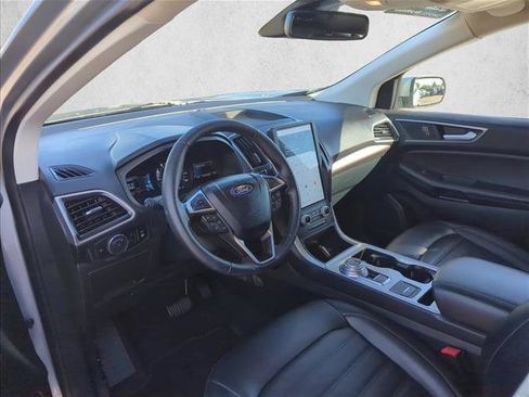 Certified 2024 Ford Edge SEL w/ Convenience Package AWD/4WD image 10