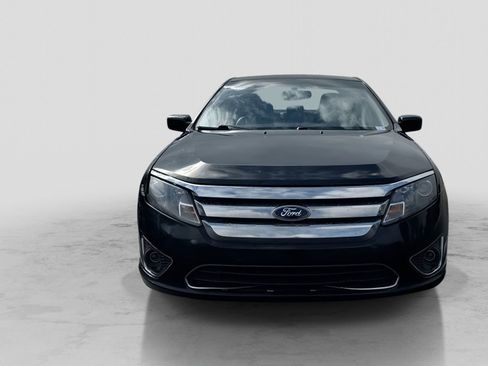 Used 2010 Ford Fusion SEL image 4