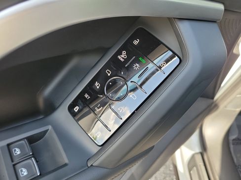 New 2026 Audi Q5 Premium Plus AWD/4WD image 17