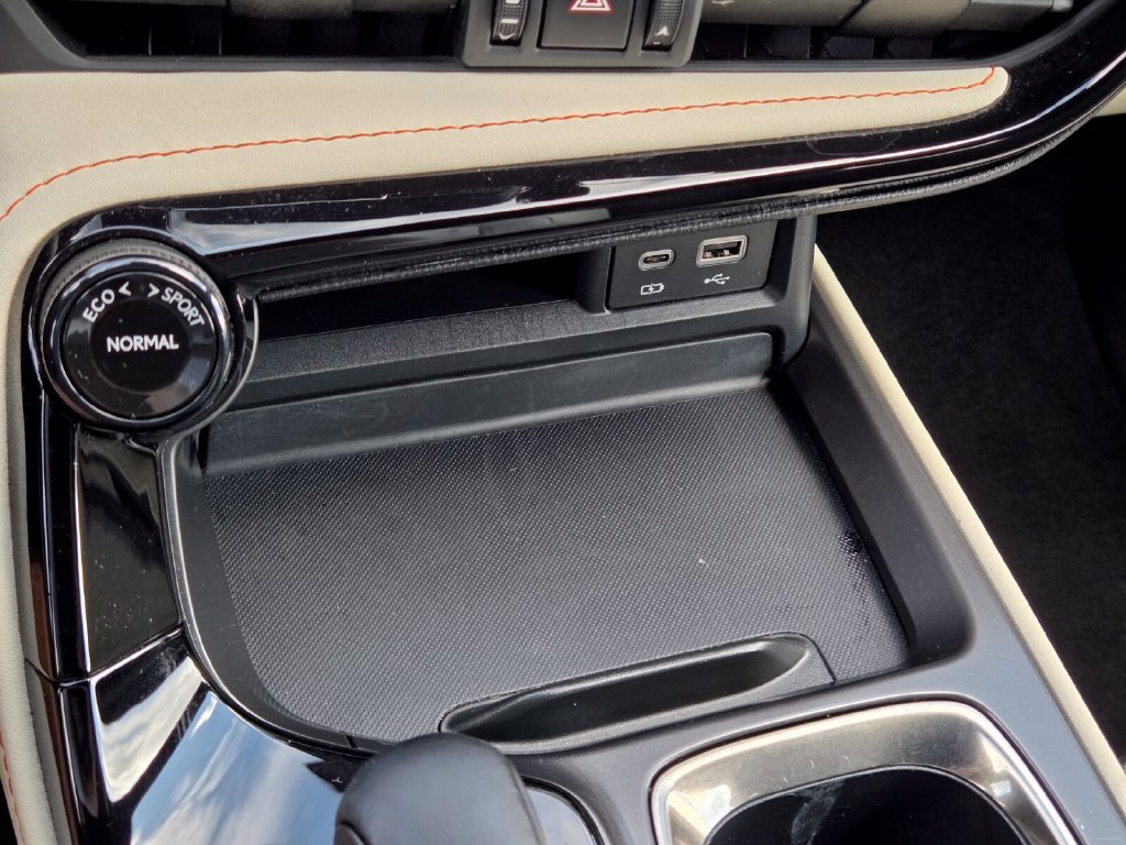 Used 2024 Lexus NX 250 FWD w/ Cold Area Package image 27