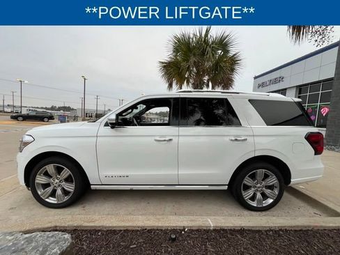 Used 2023 Ford Expedition Platinum image 5