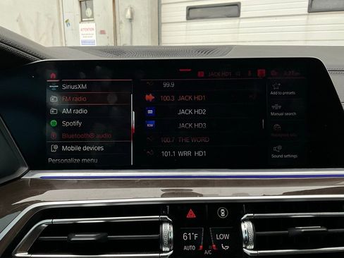 Used 2023 BMW X5 xDrive40i w/ Luxury Seating Package image 36