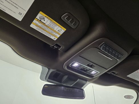 Used 2024 Ford F350 King Ranch w/ FX4 Off-Road Package image 50