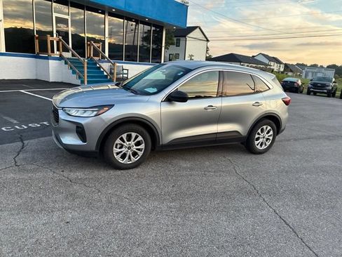 Used 2024 Ford Escape Active FWD image 12