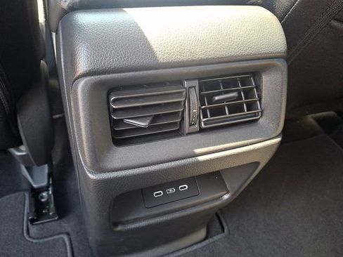 Used 2024 Honda CR-V EX image 11