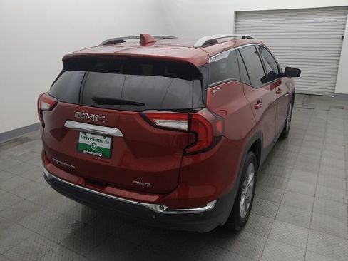 Used 2022 GMC Terrain SLT w/ Tech Package AWD/4WD image 7