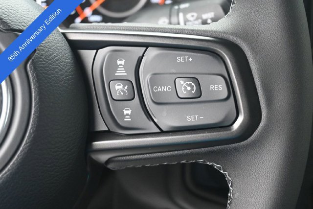 New 2026 Jeep Gladiator Sport AWD/4WD image 24