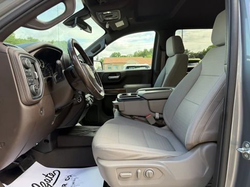 Used 2021 Chevrolet Silverado 1500 LT w/ Max Trailering Package AWD/4WD image 18