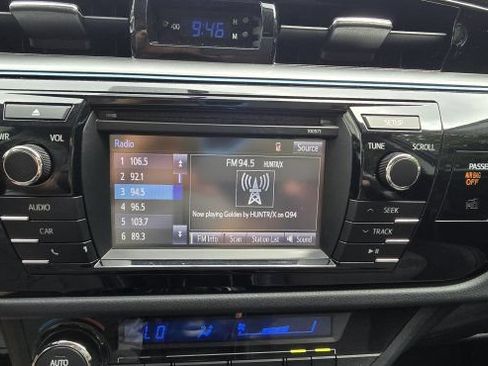 Used 2016 Toyota Corolla S FWD image 22