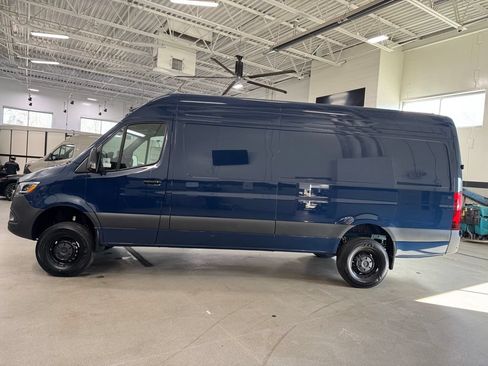 New 2026 Mercedes-Benz Sprinter 2500 image 2