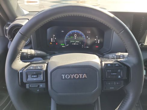 Used 2025 Toyota Land Cruiser 1958 image 29