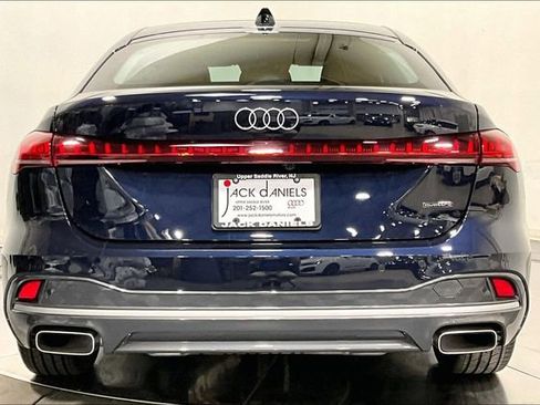 Used 2025 Audi A5 2.0T Premium w/ Convenience Package AWD/4WD image 3