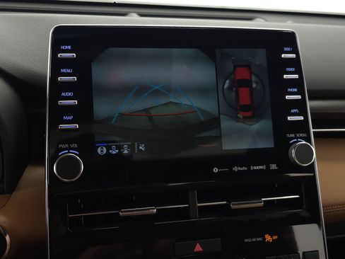 Used 2022 Toyota Avalon Limited w/ Advanced Safety Package FWD image 24
