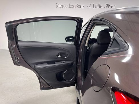 Used 2019 Honda HR-V EX-L image 23
