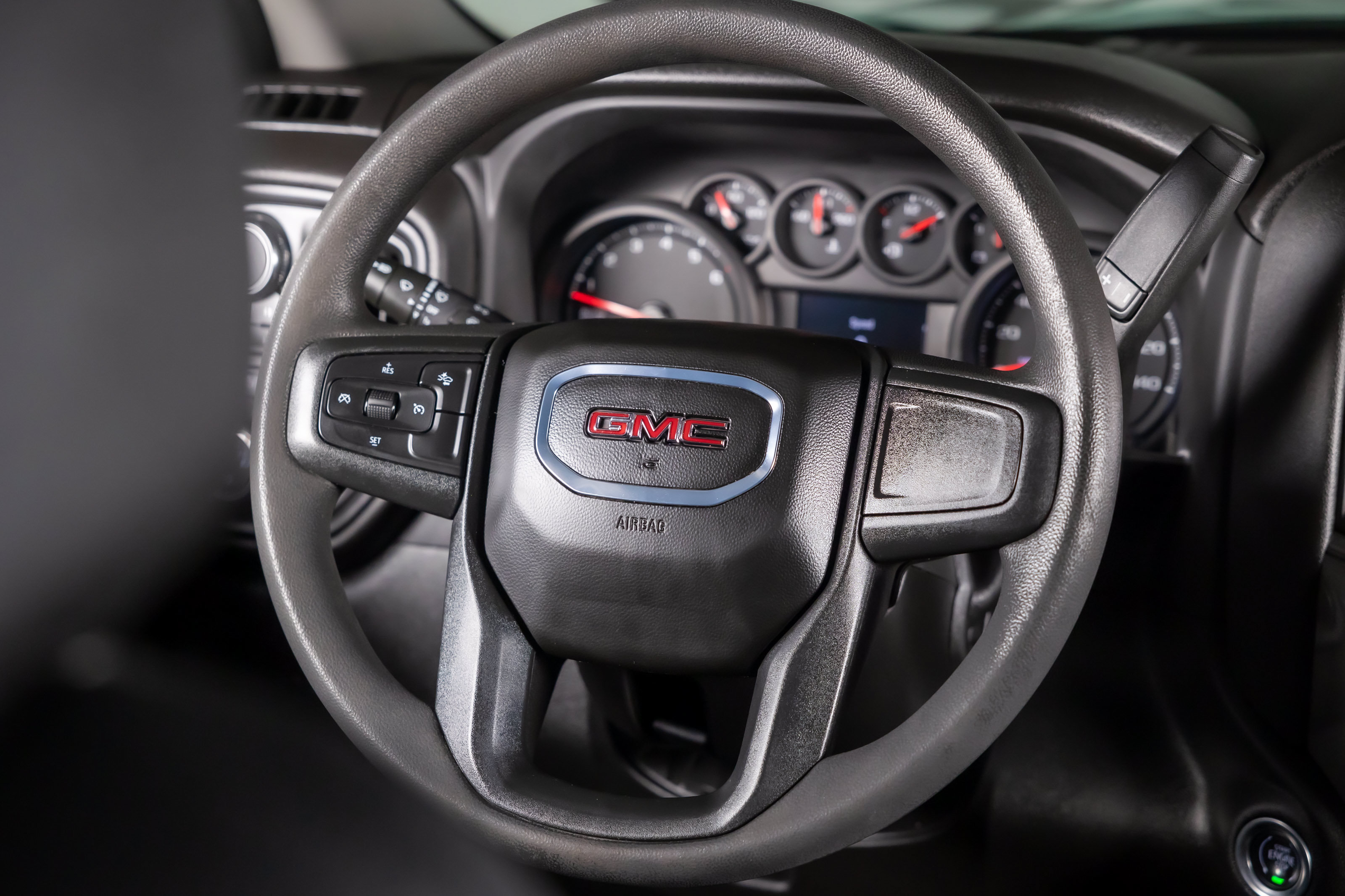 Used 2025 GMC Sierra 1500 Pro w/ Pro Value Package AWD/4WD image 32