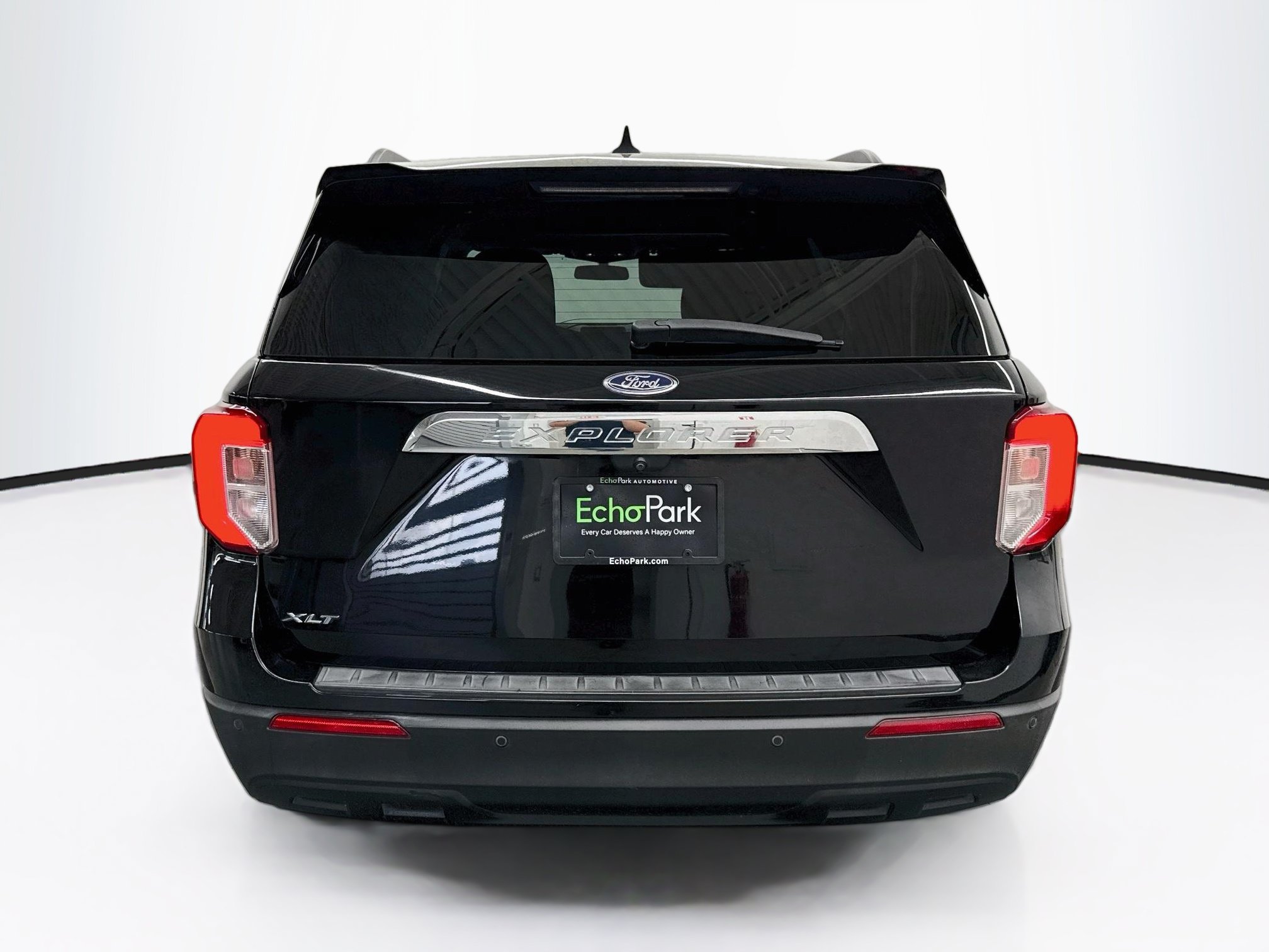 Used 2021 Ford Explorer XLT RWD image 7
